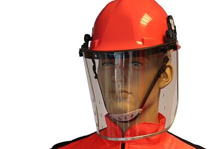 Combinaison de protection contre le frelon asiatique