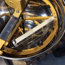 Extracteur RADIAIRE Quarti DB 9/3 D-525 avec cadres placé en cages pour faire une extraction tangentielle