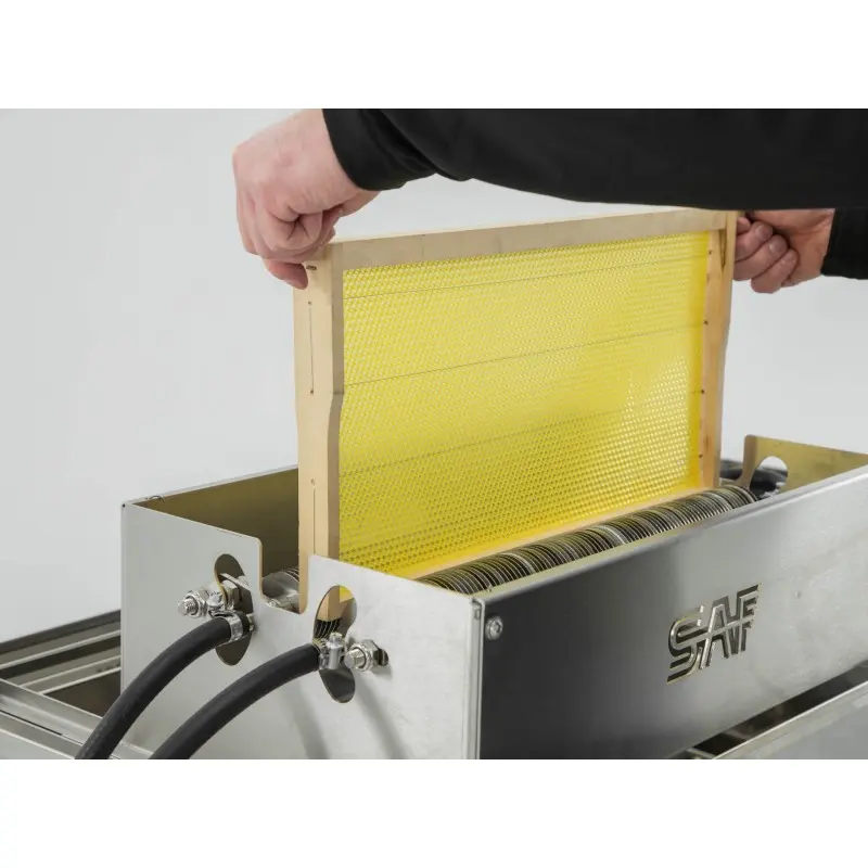 SN_795-machine-desoperculer-vapeur-SAF-rotary-disc-uncapping-machine-with-steam-generator (3).webp