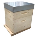 Ruche EN KIT avec fond en CRYPTOMERIA et nourrisseur