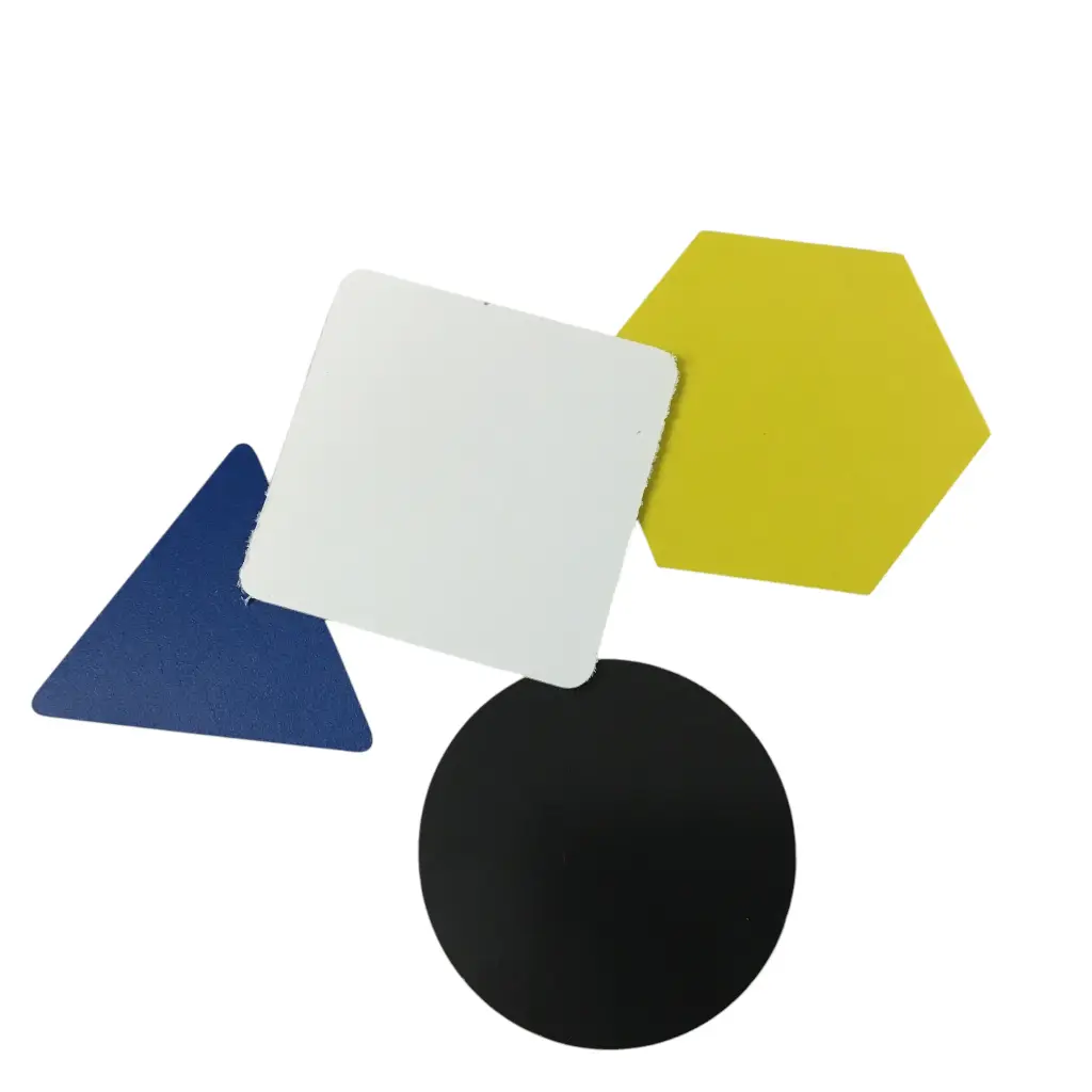 4 formes d’identification de ruche colorées